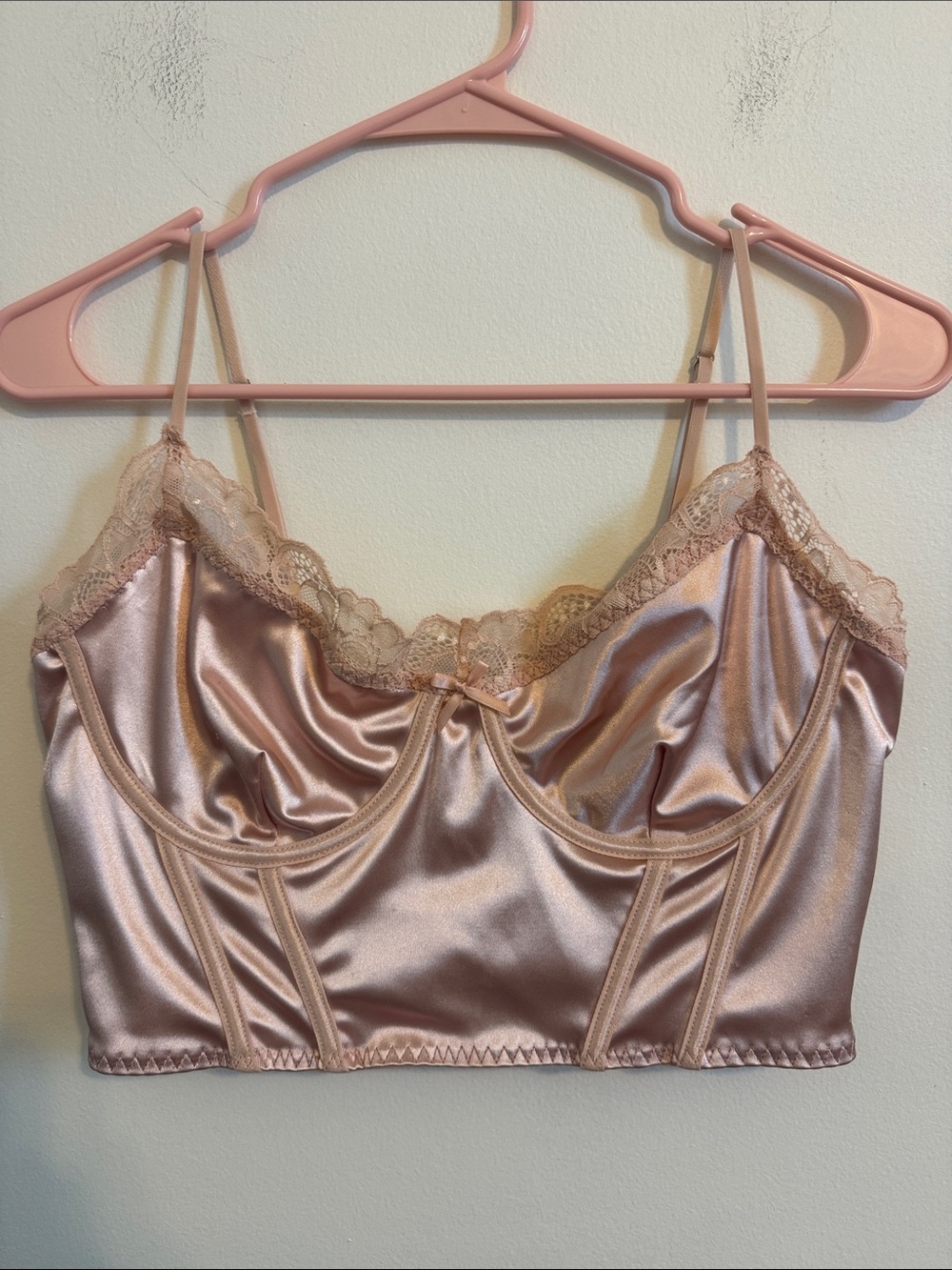 Forever 21 Satin Lace-Trim Bralette in Dusty Rose